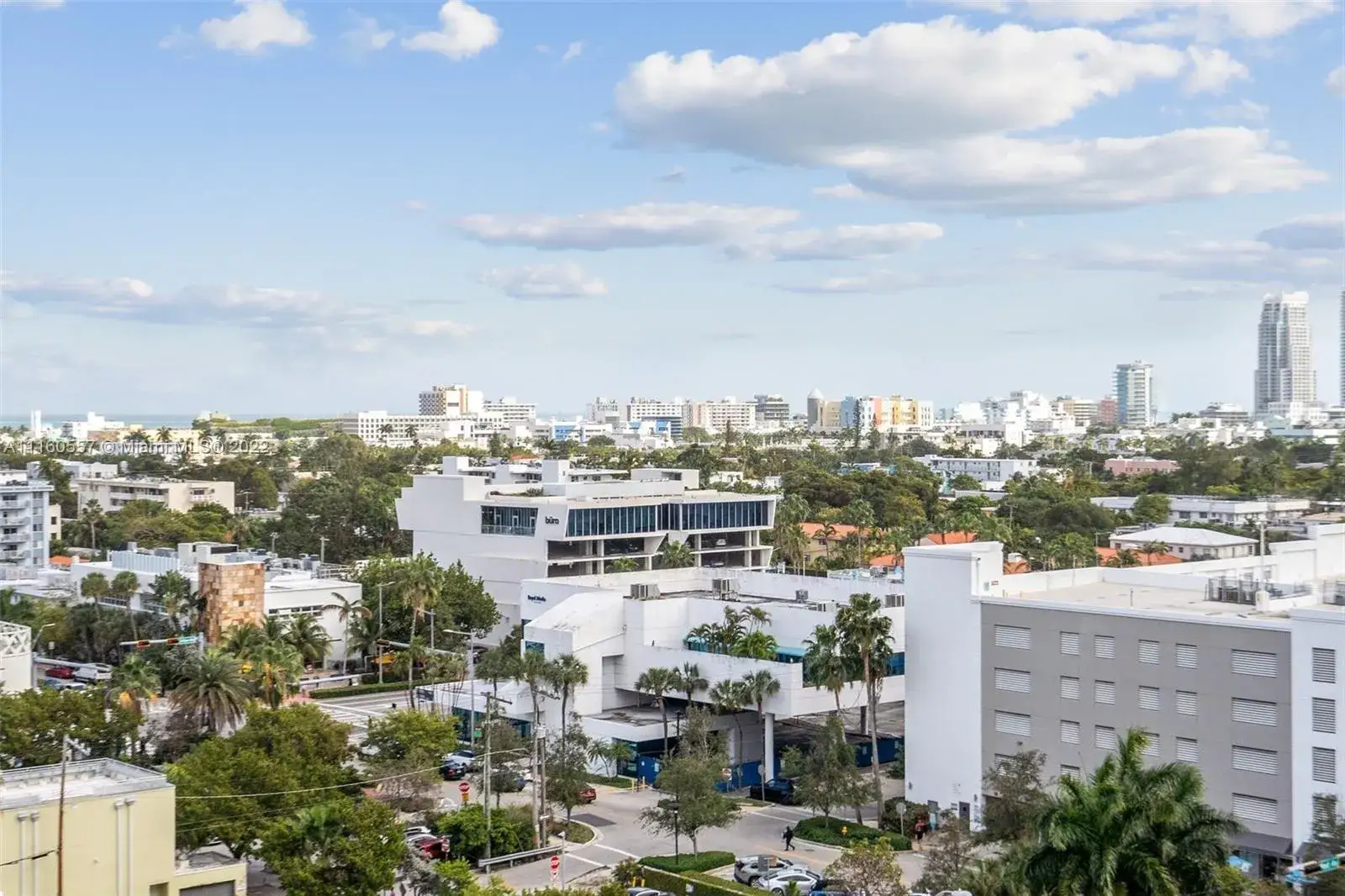 1 bedroom 1 bath Residential for sale at 1000 West Ave # 1008, Miami Beach FL 33139