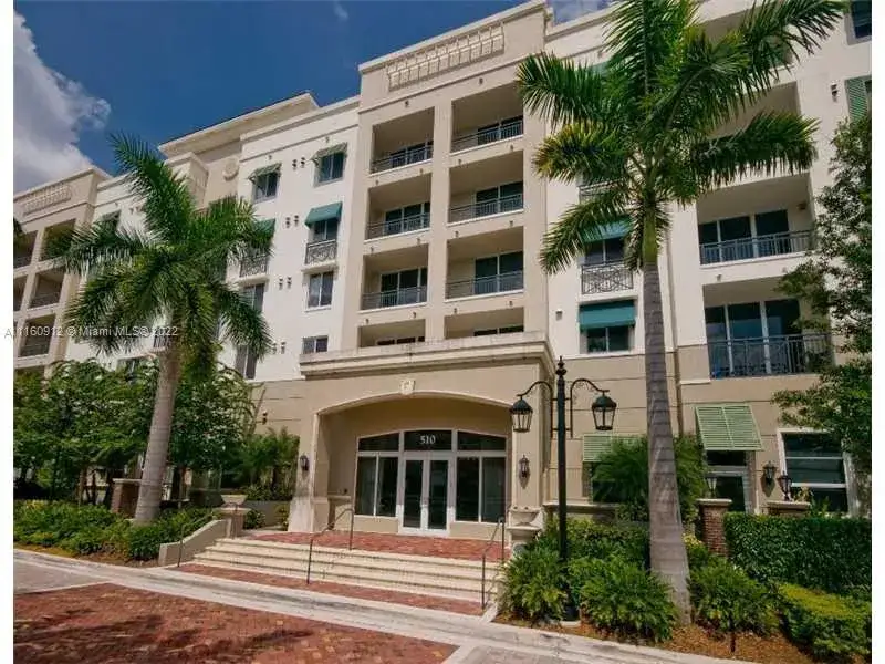 2 bedroom 2 bath Residential for sale at 510 NW 84 TH AV # 324, Plantation FL 33324