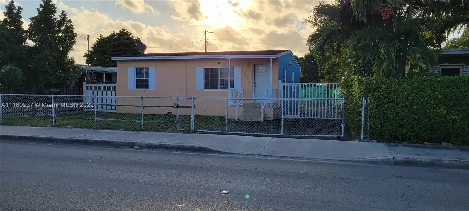 3 bedroom 2 bath Residential for sale at 4420 E 4th Ave, Hialeah FL 33013