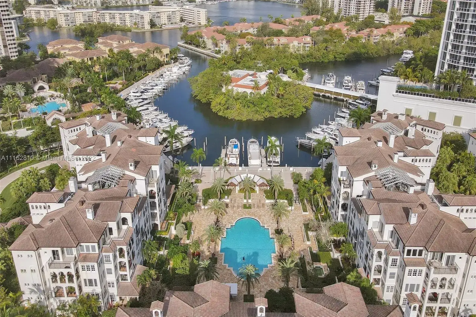 3 bedroom 3 bath Residential for sale at 3900 Island Blvd # B402, Aventura FL 33160