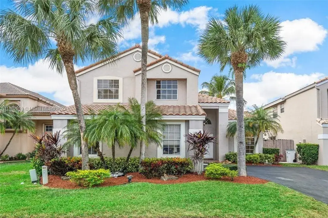 4 bedroom 2 bath Residential for sale at 7685 NW 62nd Way, Parkland FL 33067