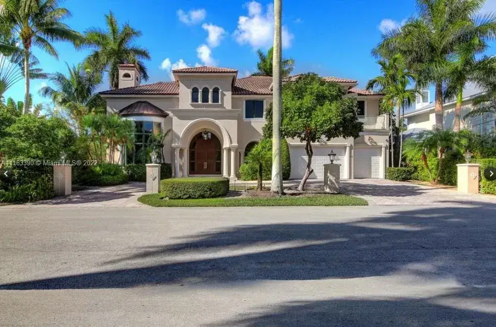 5 bedroom 4 bath Residential for sale at 511 San Marco Dr, Fort Lauderdale FL 33301