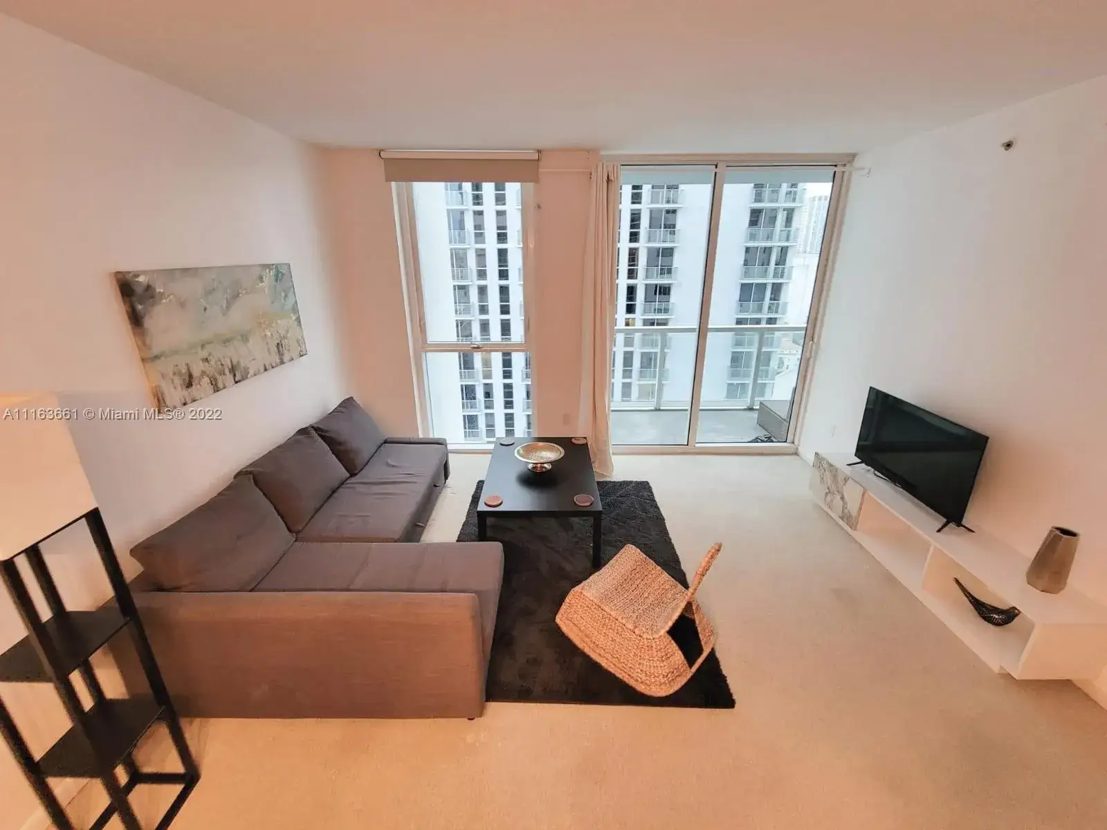 1 bedroom 1 bath Residential for sale at 253 NE 2nd St # 2606, Miami FL 33132