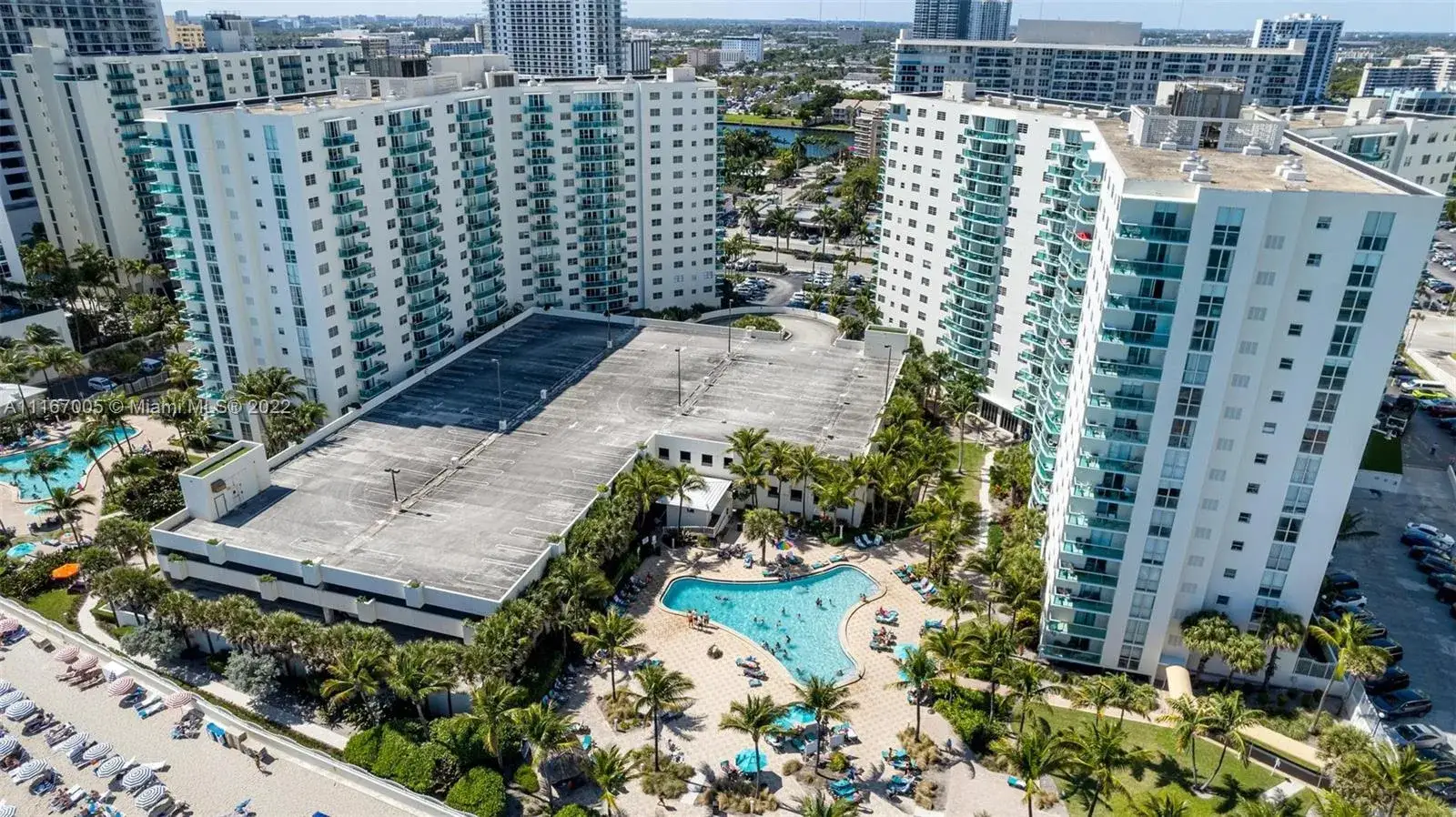 2 bedroom 2 bath Residential for sale at 3801 S Ocean Dr # 9P, Hollywood FL 33019
