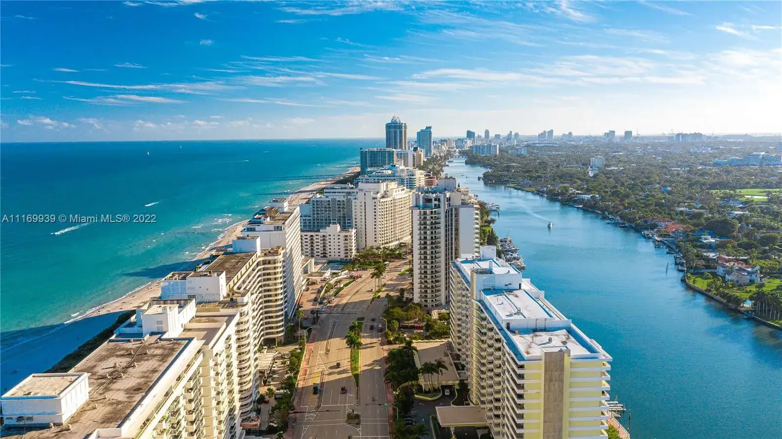 2 bedroom 2 bath Residential for sale at 5555 Collins Ave # 10J, Miami Beach FL 33140