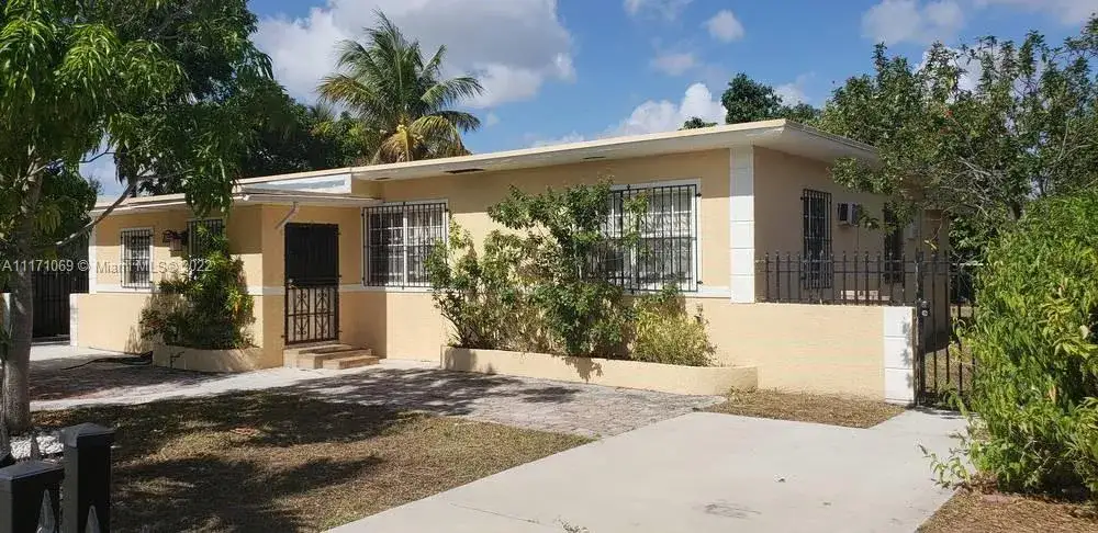 Residential Income for sale at 1079 NW 112th Ter, Miami FL 33168