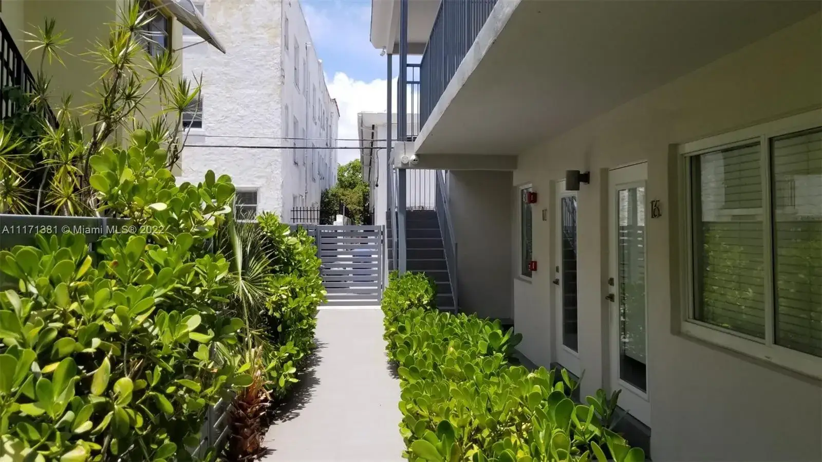 1 bedroom 1 bath Residential for sale at 740 Meridian Ave # 12, Miami Beach FL 33139