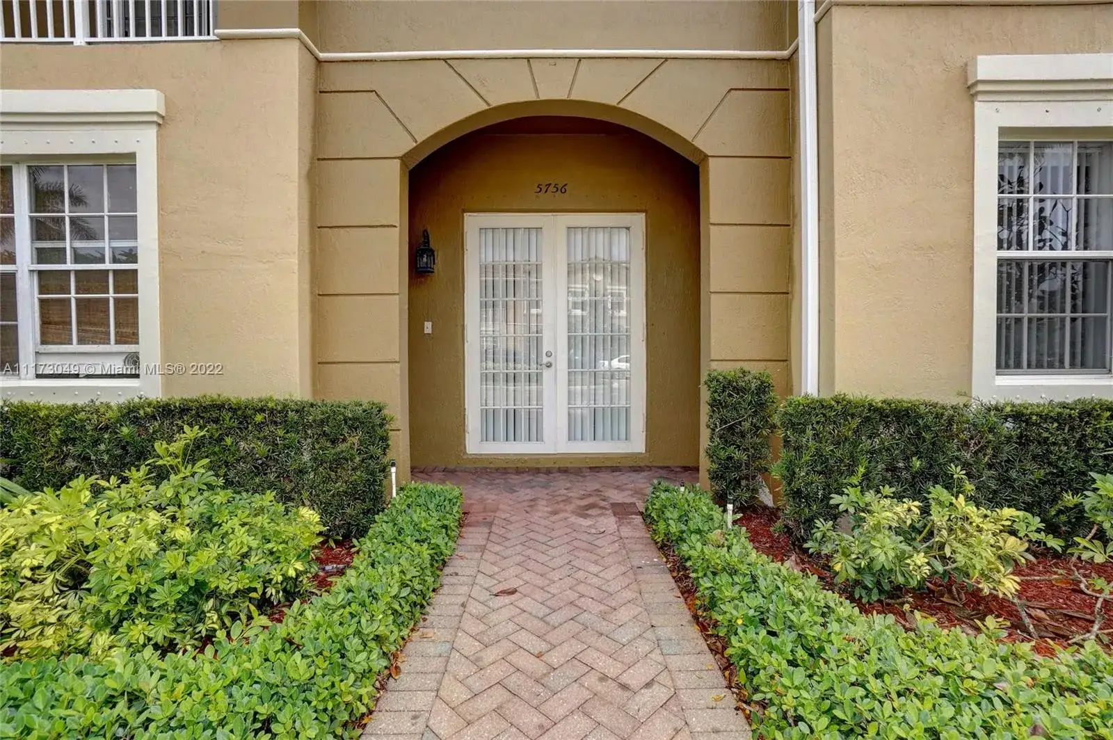 3 bedroom 2 bath Residential Lease for rent at 5756 Hampton Hills Blvd # 5756, Tamarac FL 33321