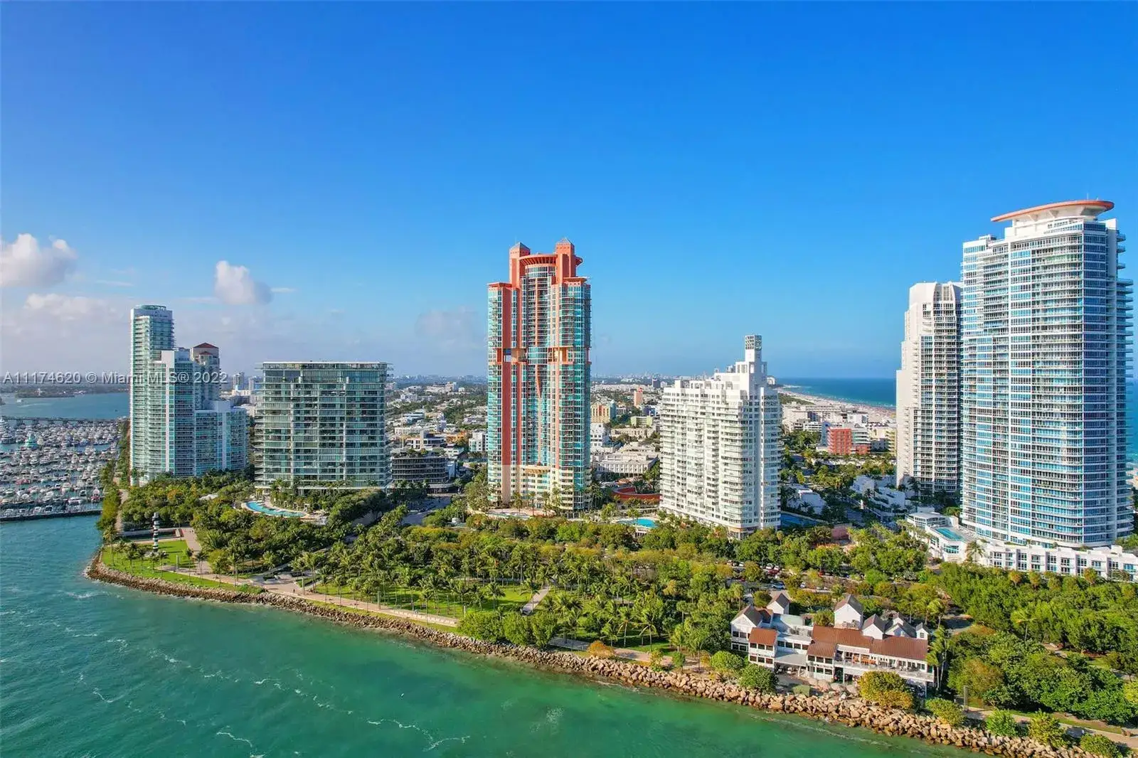 3 bedroom 3 bath Residential for sale at 300 S Pointe Dr # 4306, Miami Beach FL 33139