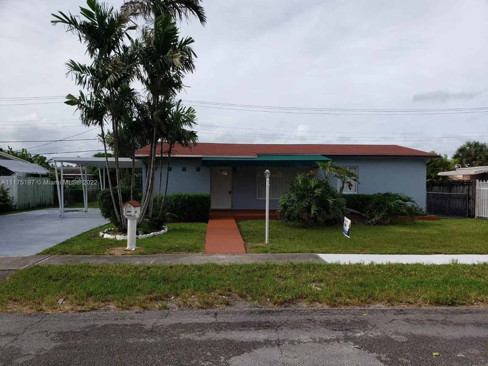 3 bedroom 1 bath Residential Lease for rent at 1221 W 62nd St, Hialeah FL 33012