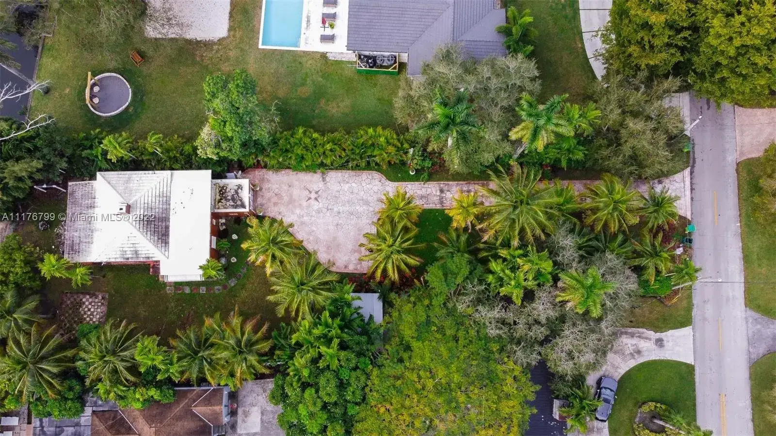 4 bedroom 3 bath Residential for sale at 24 NW 86th St, El Portal FL 33150