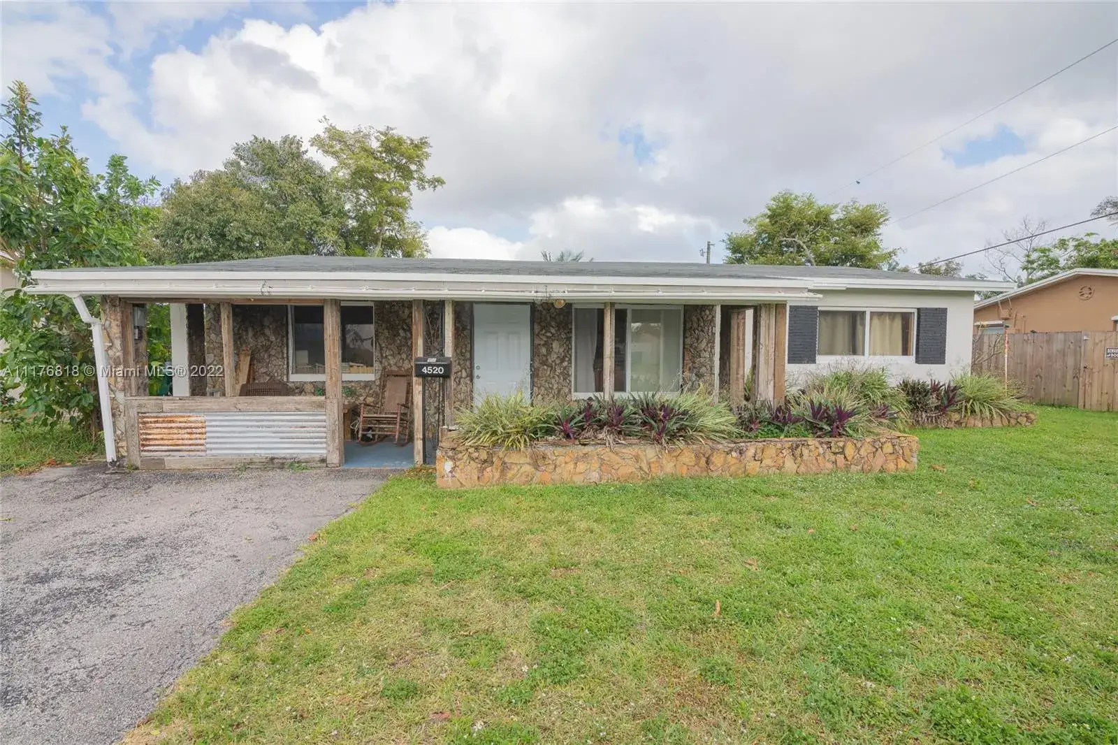 3 bedroom 2 bath Residential for sale at 4520 SW 34th Ave, Dania Beach FL 33312