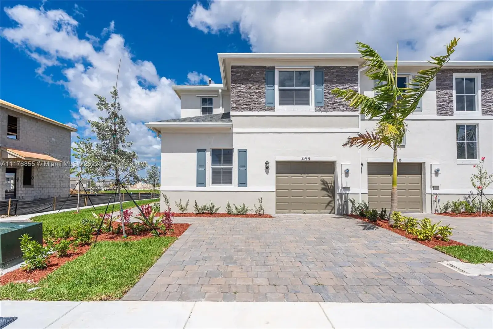 4 bedroom 3 bath Residential for sale at 803 SE 18th St, Homestead FL 33034