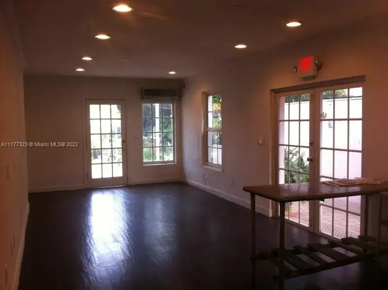 Commercial Sale for sale at 1239 Alton Rd, Miami Beach FL 33139
