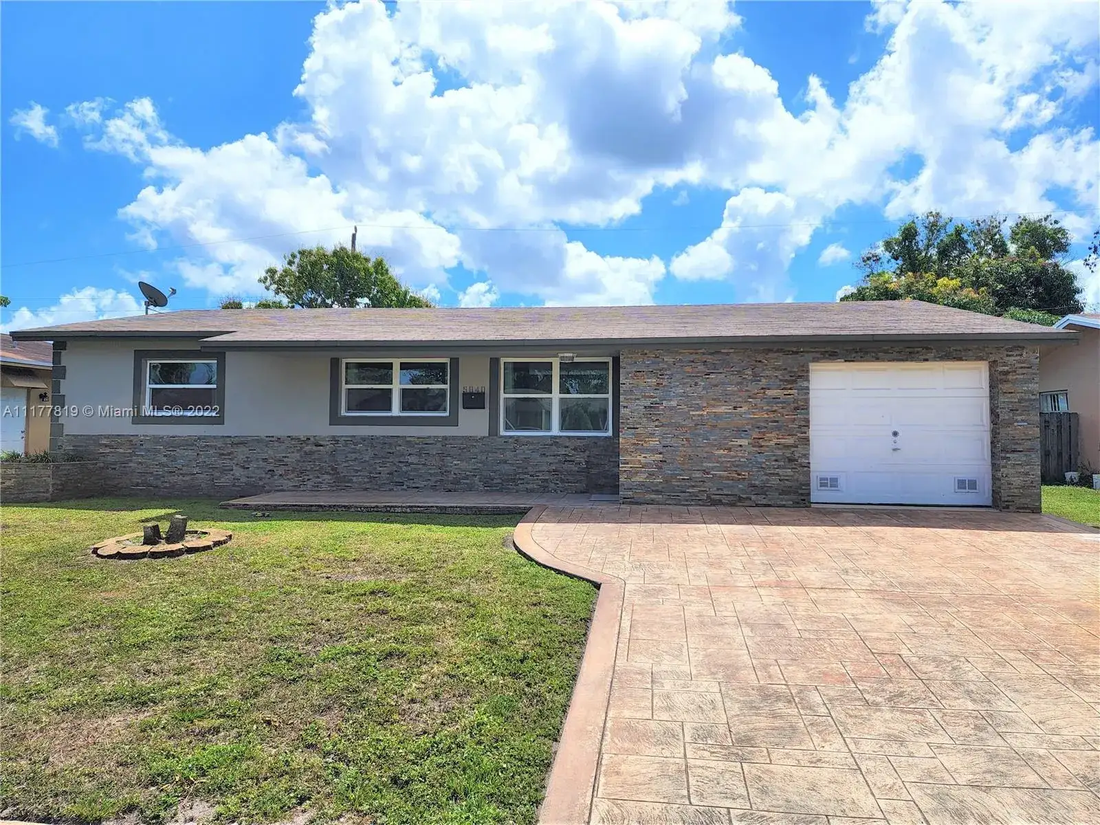 4 bedroom 2 bath Residential for sale at 5840 NW 16th St, Sunrise FL 33313