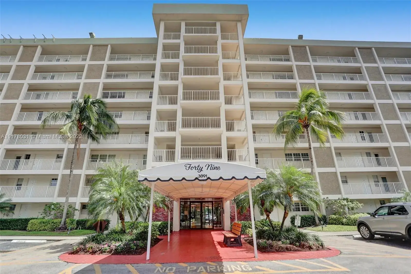 2 bedroom 2 bath Residential for sale at 3091 N Course Dr # 702, Pompano Beach FL 33069