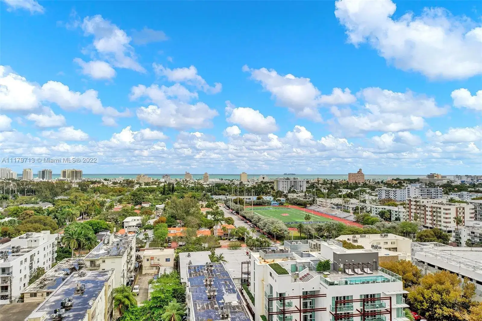 1 bedroom 1 bath Residential Lease for rent at 1228 West Ave # 1510, Miami Beach FL 33139