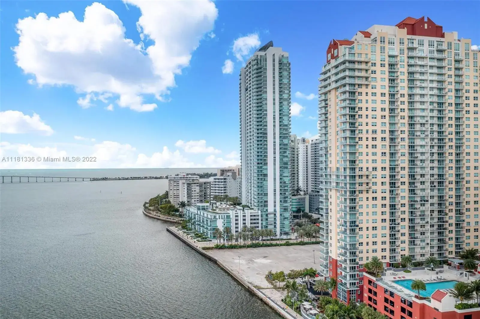 2 bedroom 2 bath Residential for sale at 1155 Brickell Bay Dr # 2508, Miami FL 33131