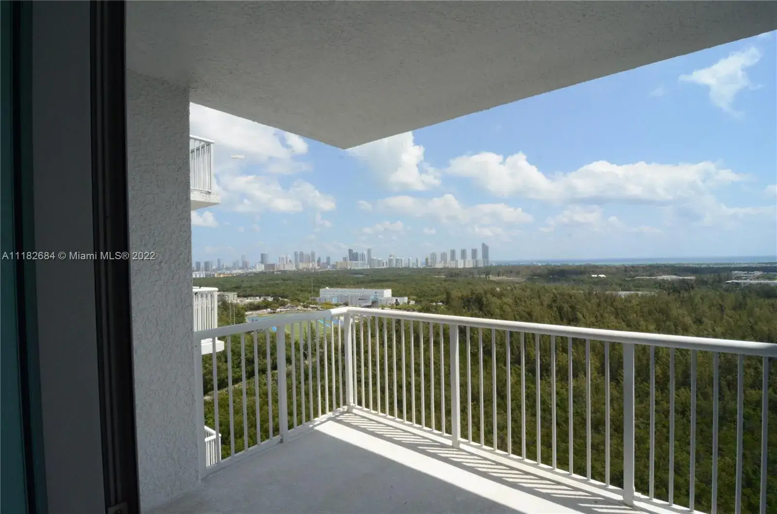 2 bedroom 2 bath Residential Lease for rent at 14951 Royal Oaks Ln # 2204, North Miami FL 33181