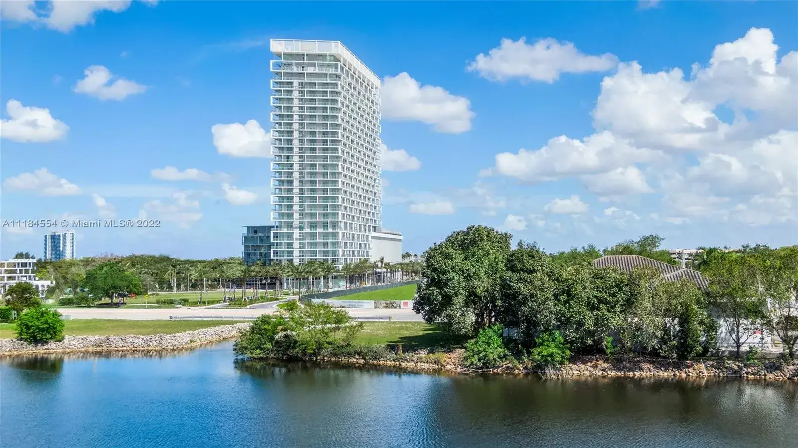 2 bedroom 2 bath Residential for sale at 2000 Metropica Way # 1110, Sunrise FL 33323