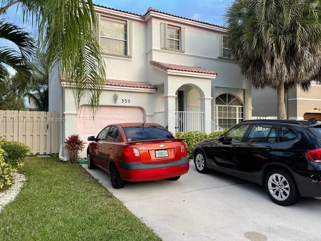 3 bedroom 2 bath Residential for sale at 335 NW 152nd Ln, Pembroke Pines FL 33028
