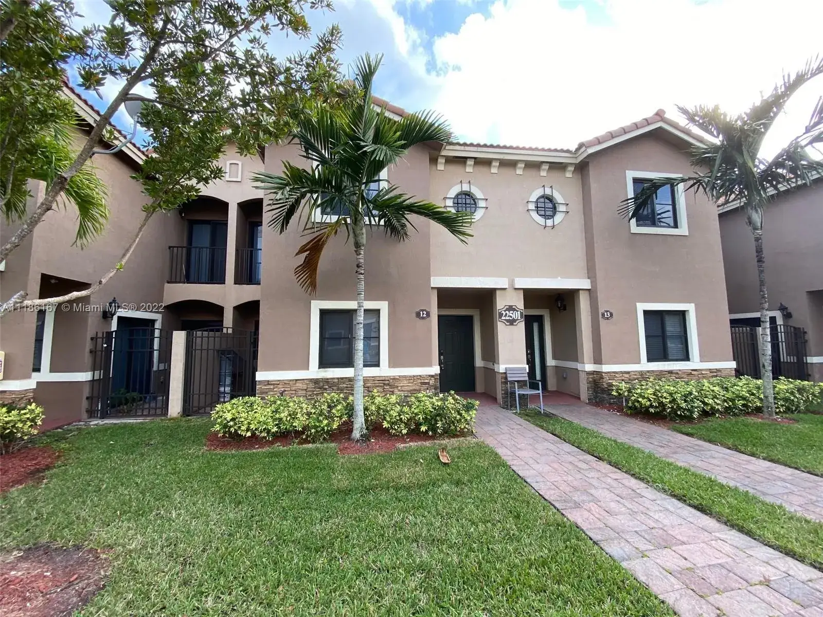 3 bedroom 2 bath Residential Lease for rent at 22501 SW 88th Pl # 25, Cutler Bay FL 33190