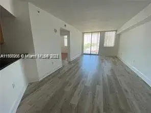 2 bedroom 1 bath Residential for sale at 140 S Dixie Hwy # 411, Hollywood FL 33020