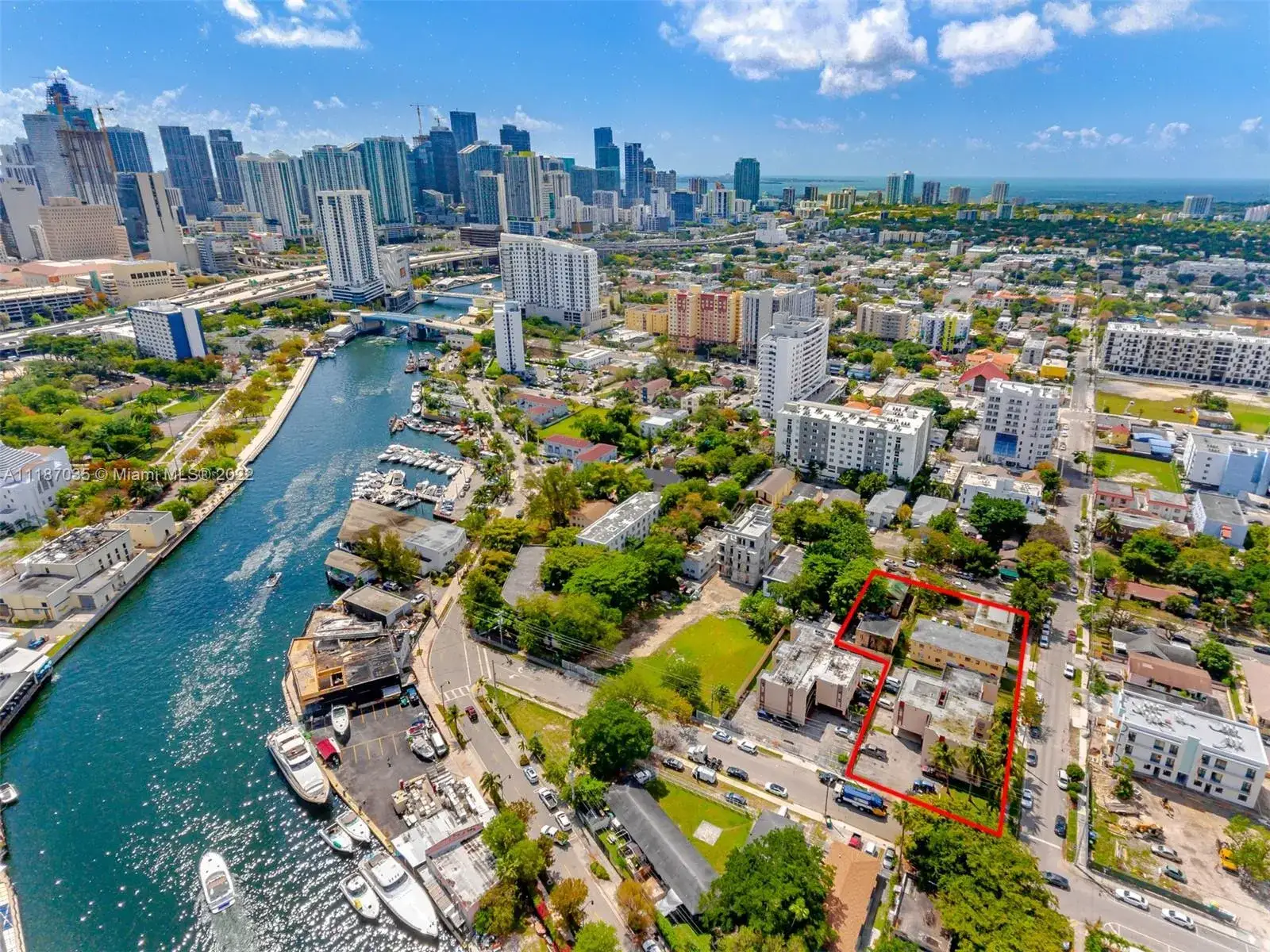 Commercial Land for sale at 690 NW 3rd St, Miami FL 33128