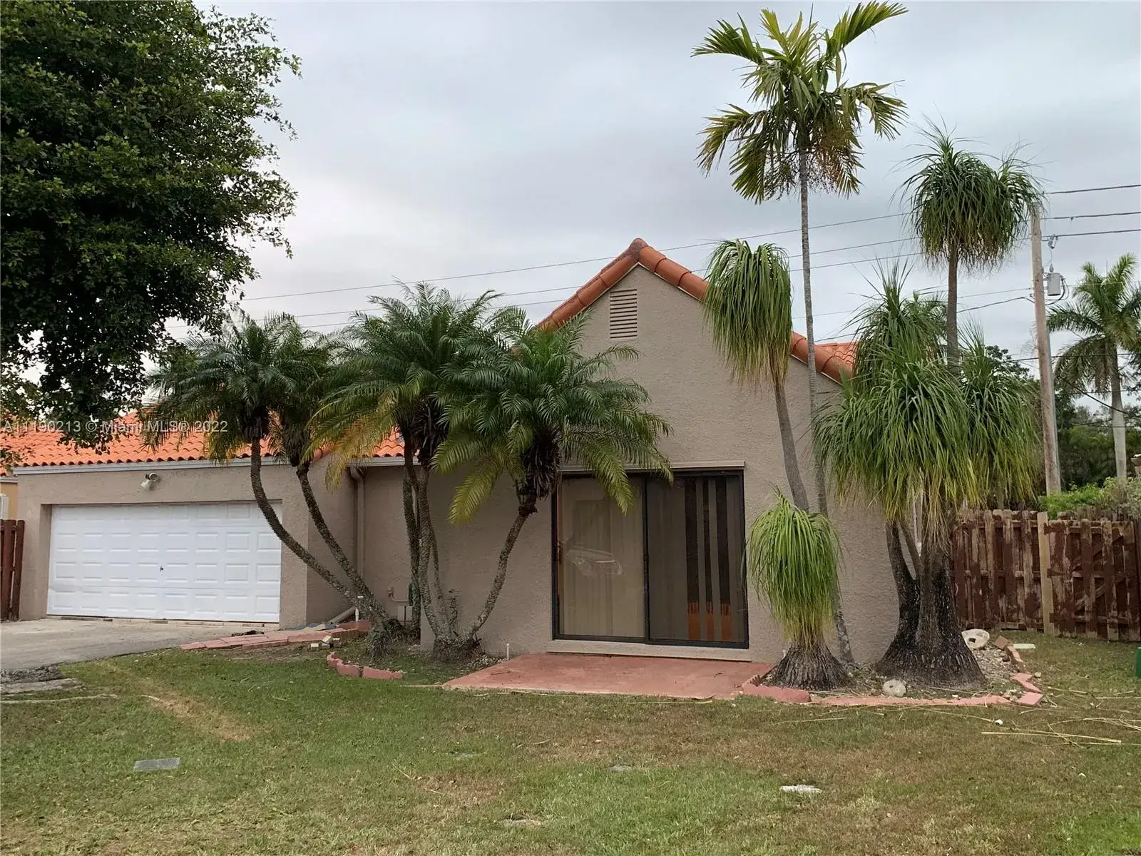 3 bedroom 2 bath Residential for sale at 16831 SW 92nd Ct, Palmetto Bay FL 33157
