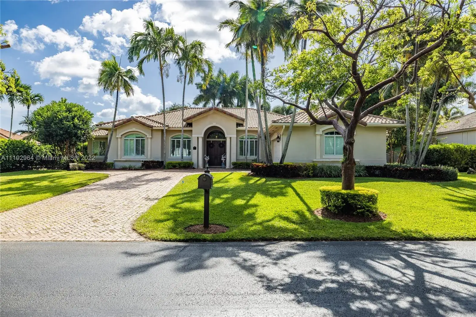4 bedroom 3 bath Residential for sale at 16721 SW 86th Ct, Palmetto Bay FL 33157