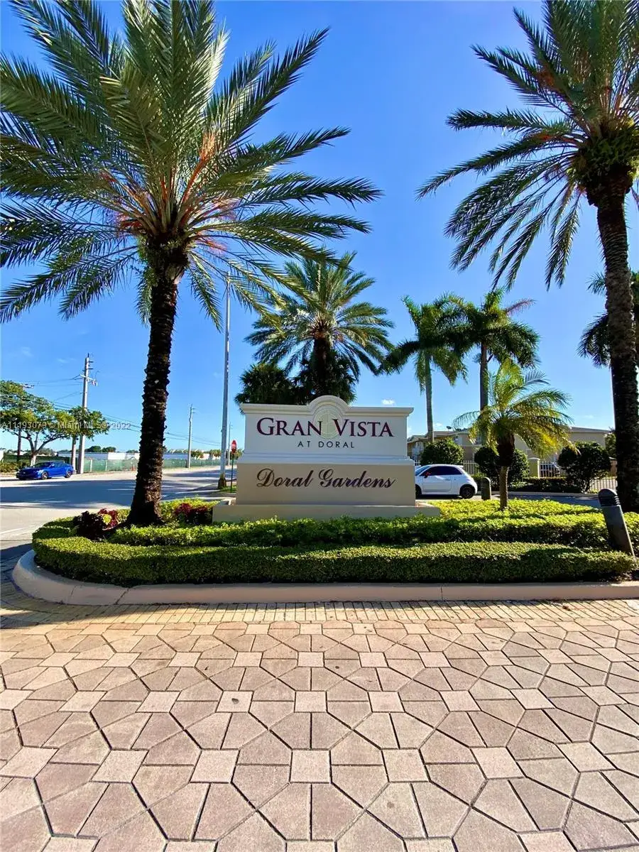 2 bedroom 2 bath Residential for sale at 4670 NW 79th Ave # 1H, Doral FL 33166