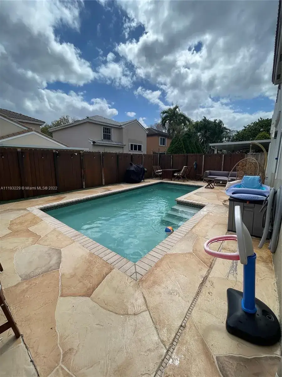 3 bedroom 2 bath Residential for sale at 10764 Lenox Rd, Cooper City FL 33026