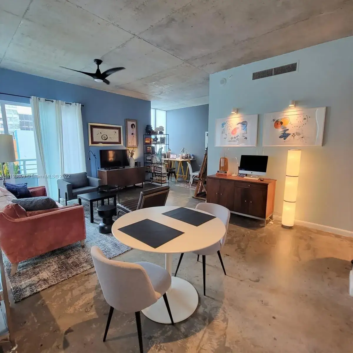 2 bedroom 1 bath Residential for sale at 133 NE 2nd Ave # 601, Miami FL 33132