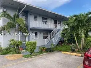 1 bedroom 1 bath Residential for sale at 4050 NW 135th St # 10, Opa-Locka FL 33054