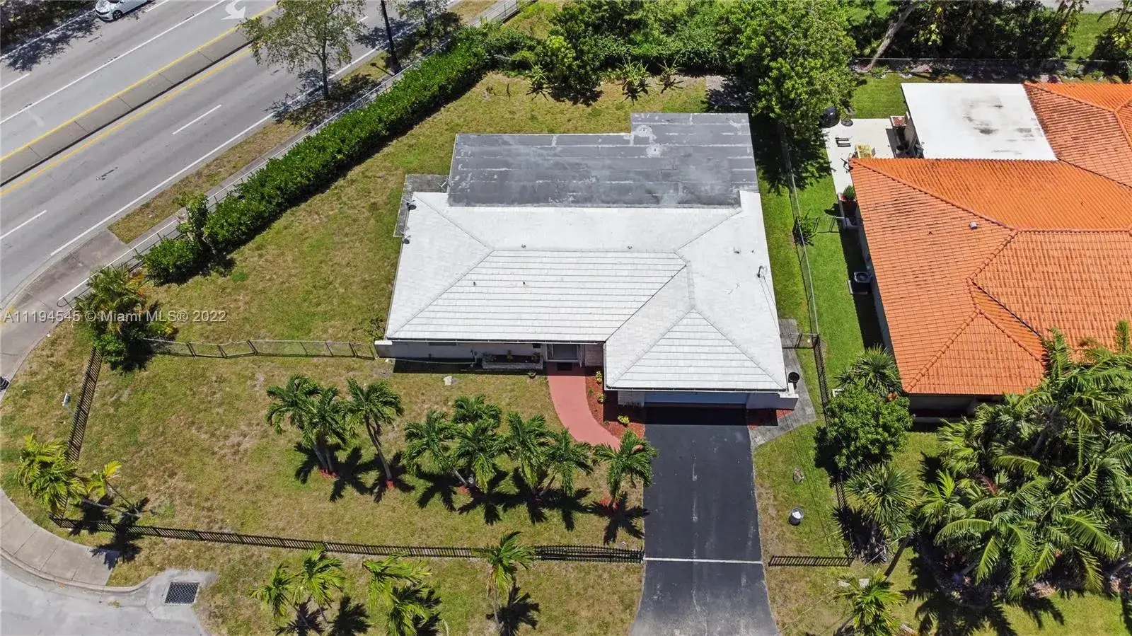 3 bedroom 2 bath Residential for sale at 1130 NE 104th St, Miami Shores FL 33138