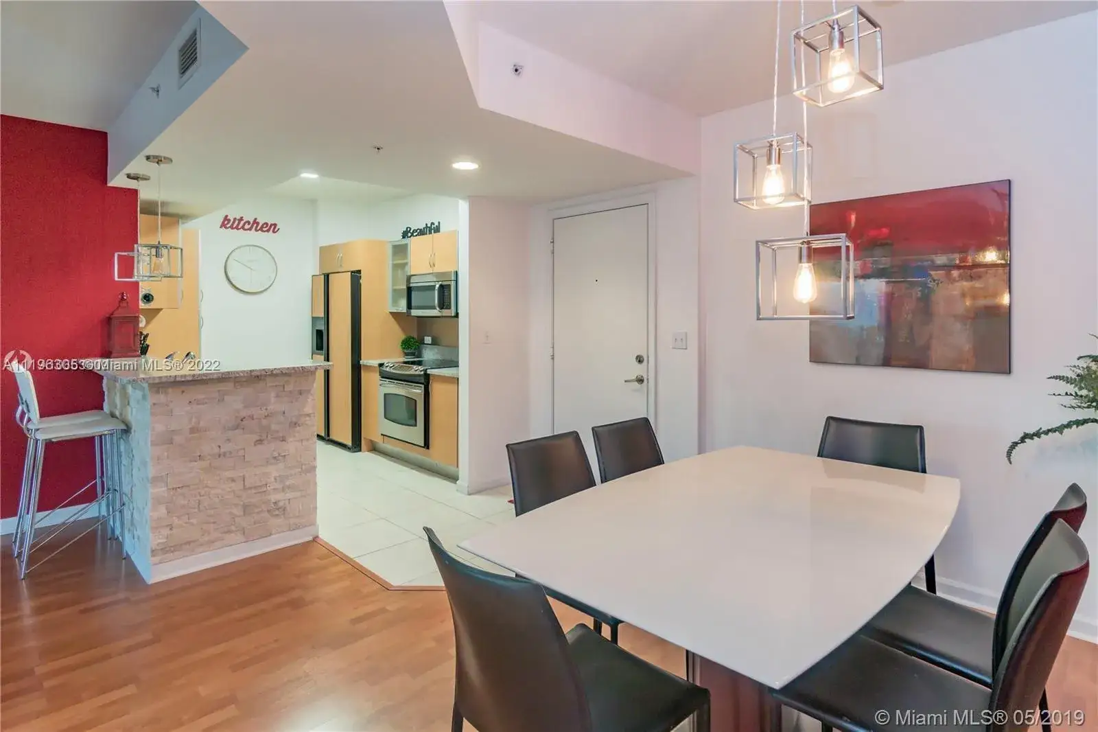 2 bedroom 2 bath Residential for sale at 2775 NE 187th St # 516, Aventura FL 33180