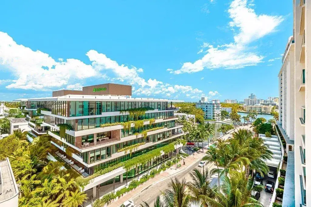 1 bath Residential Lease for rent at 2301 Collins Ave # 835, Miami Beach FL 33139