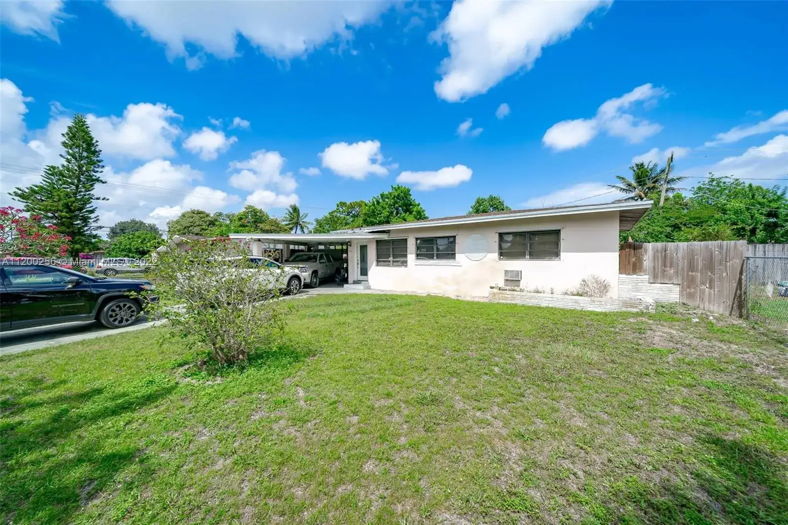 3 bedroom 1 bath Residential for sale at 620 Carolina Ave, Fort Lauderdale FL 33312