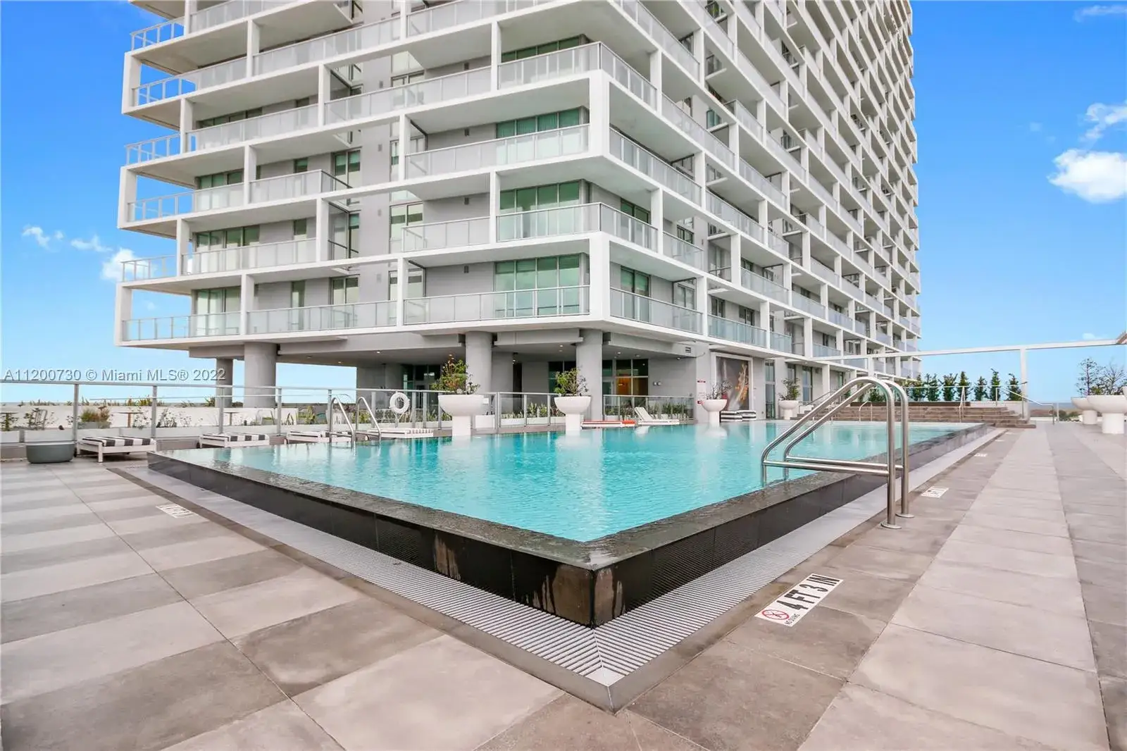 2 bedroom 2 bath Residential for sale at 2000 Metropica Way # 907, Sunrise FL 33323