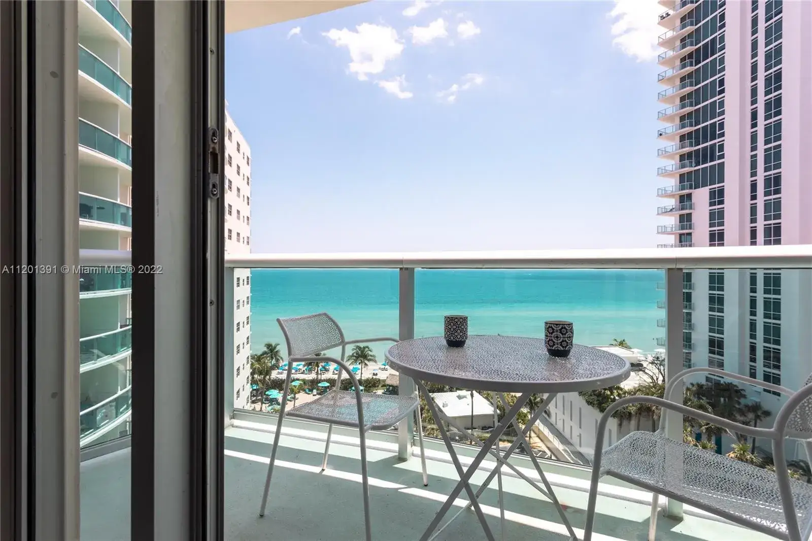 1 bedroom 1 bath Residential Lease for rent at 3901 S Ocean Dr # 10M, Hollywood FL 33019