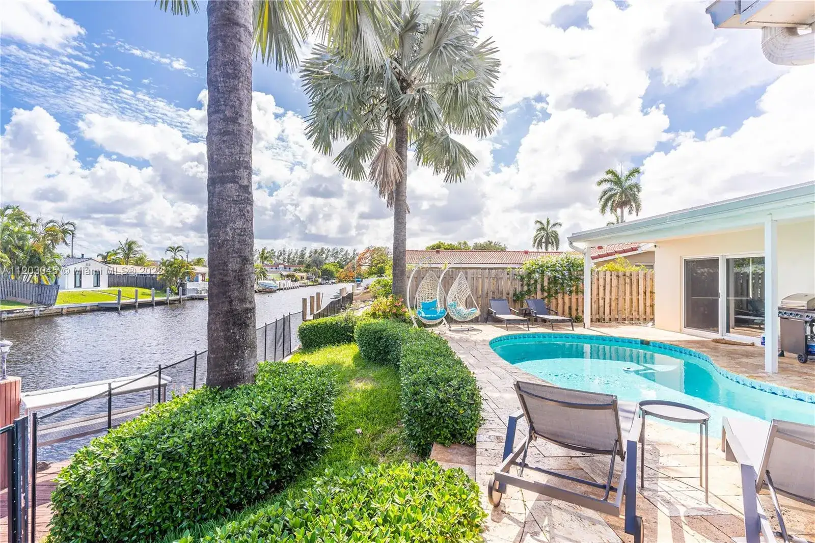 3 bedroom 2 bath Residential for sale at 1466 NE 57th Ct, Fort Lauderdale FL 33334