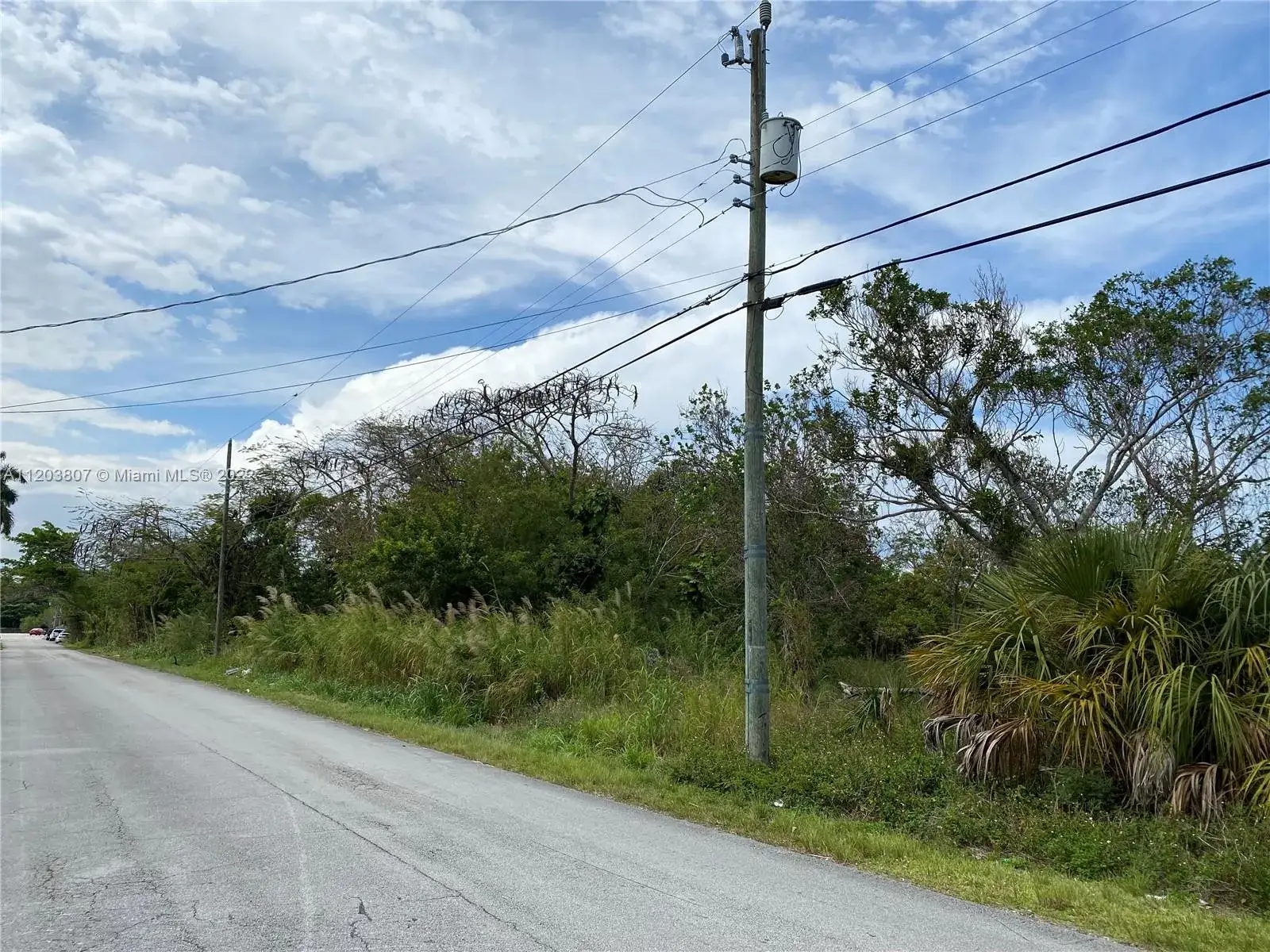 Commercial Land for sale at 22645 Bailes Rd, Miami FL 33170