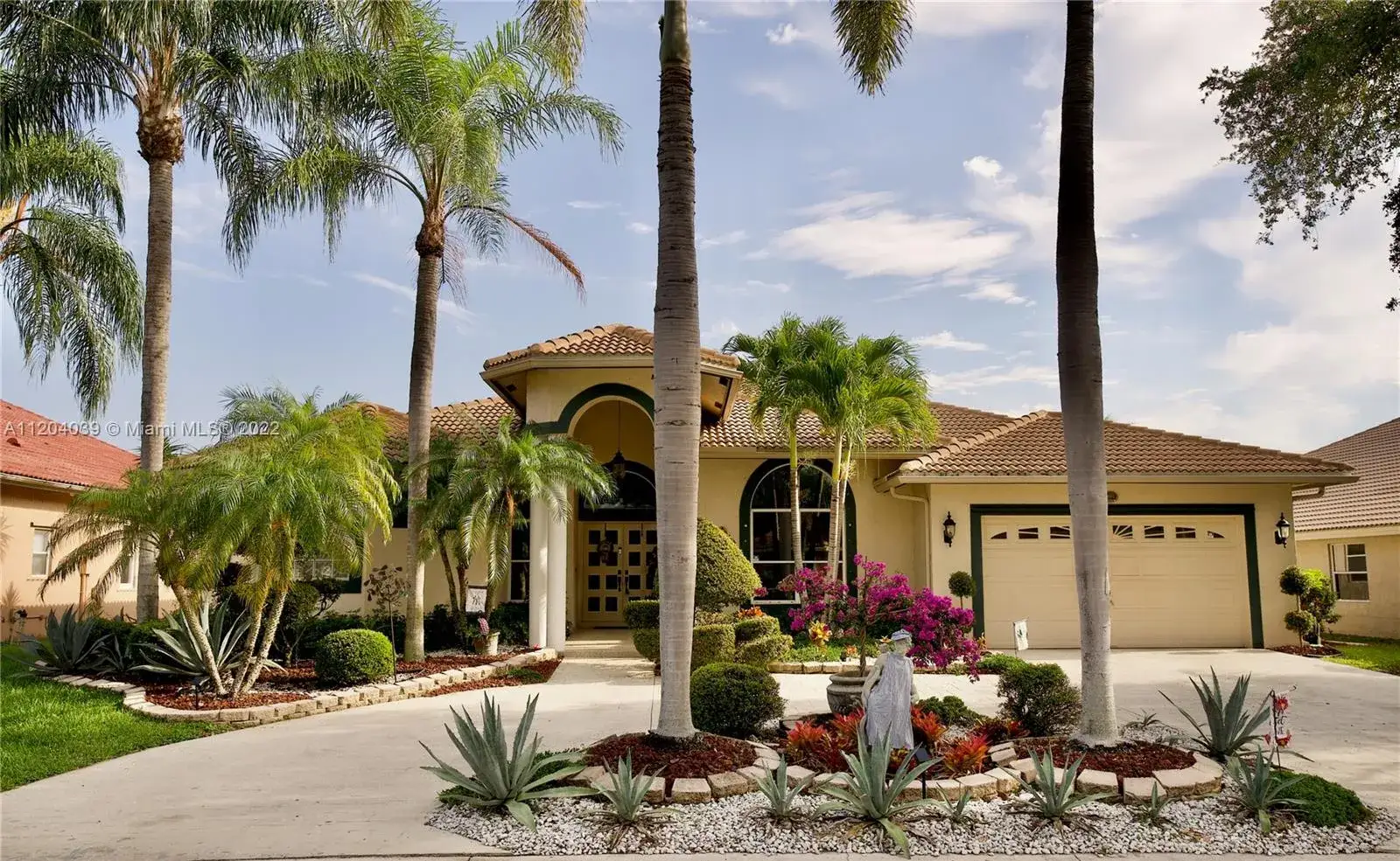 5 bedroom 3 bath Residential for sale at 8489 NW 43rd Ct, Coral Springs FL 33065