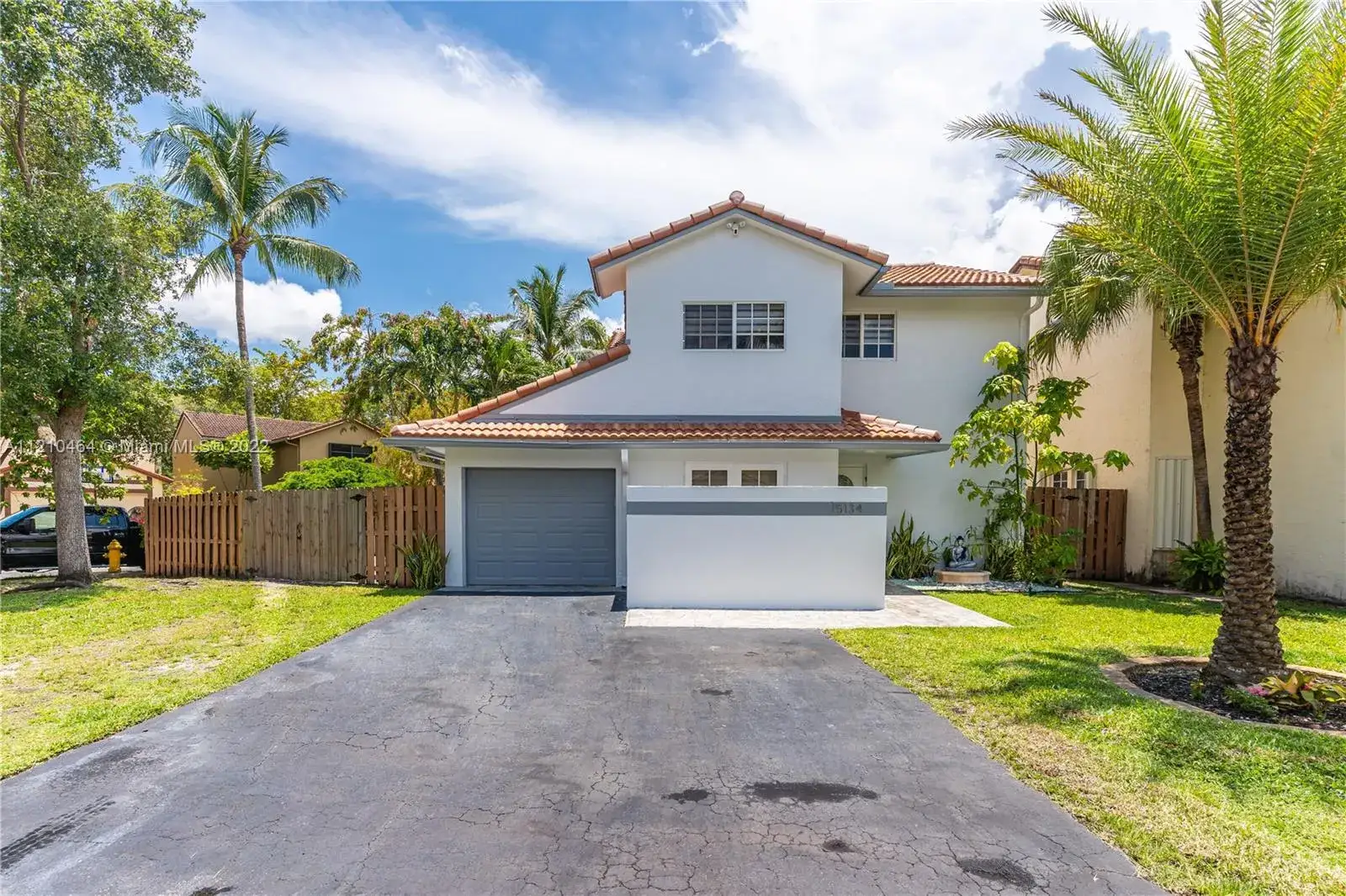 3 bedroom 2 bath Residential for sale at 15134 SW 94th Ter, Miami FL 33196