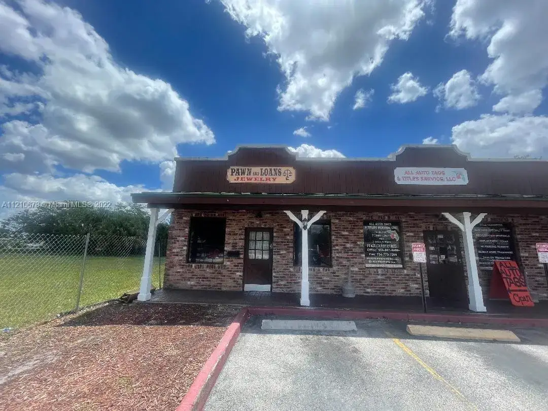 Commercial Sale for sale at 4264 SW 64th Ave, Davie FL 33314