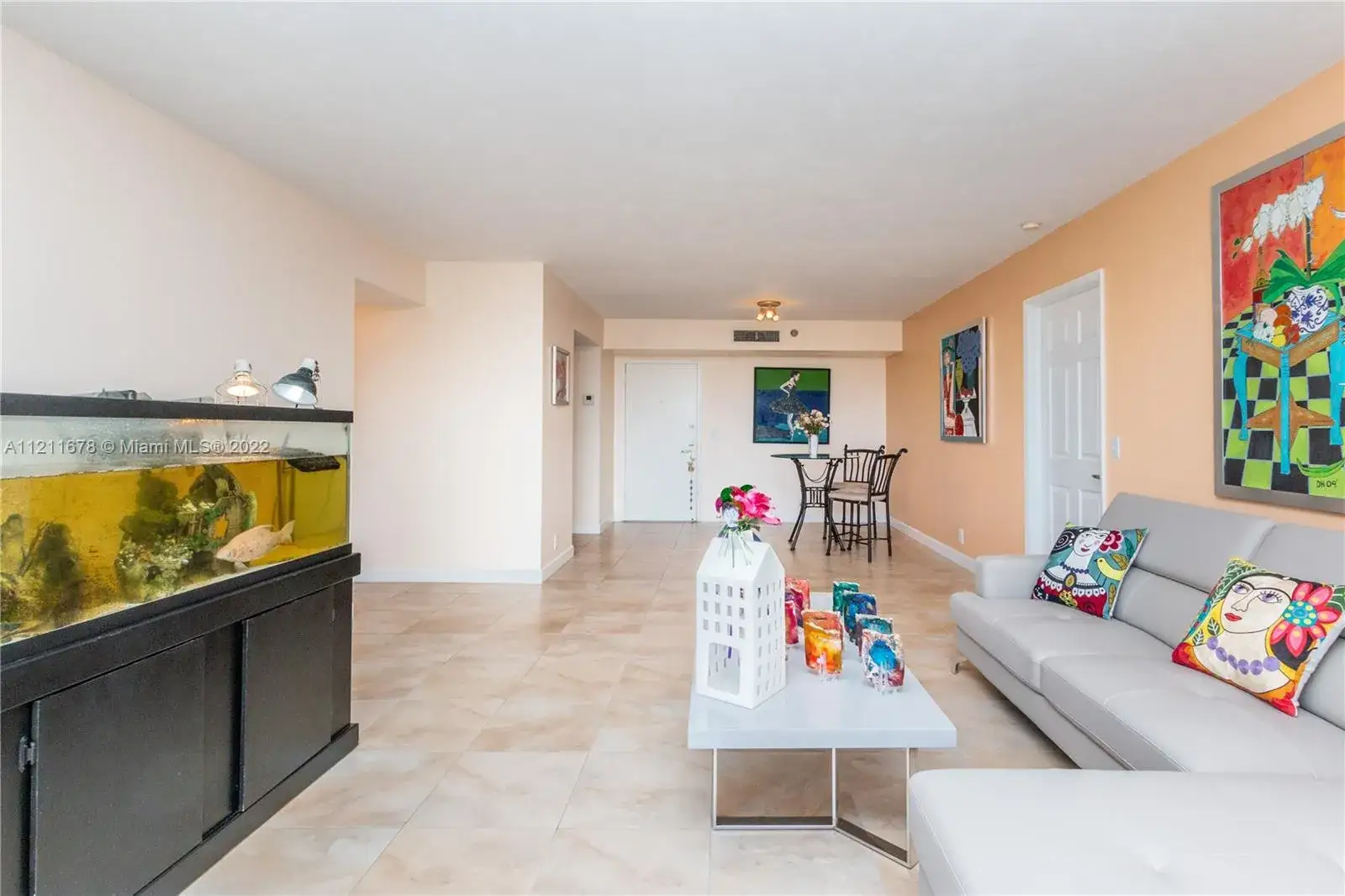 2 bedroom 2 bath Residential for sale at 3300 NE 191st St # 511, Aventura FL 33180