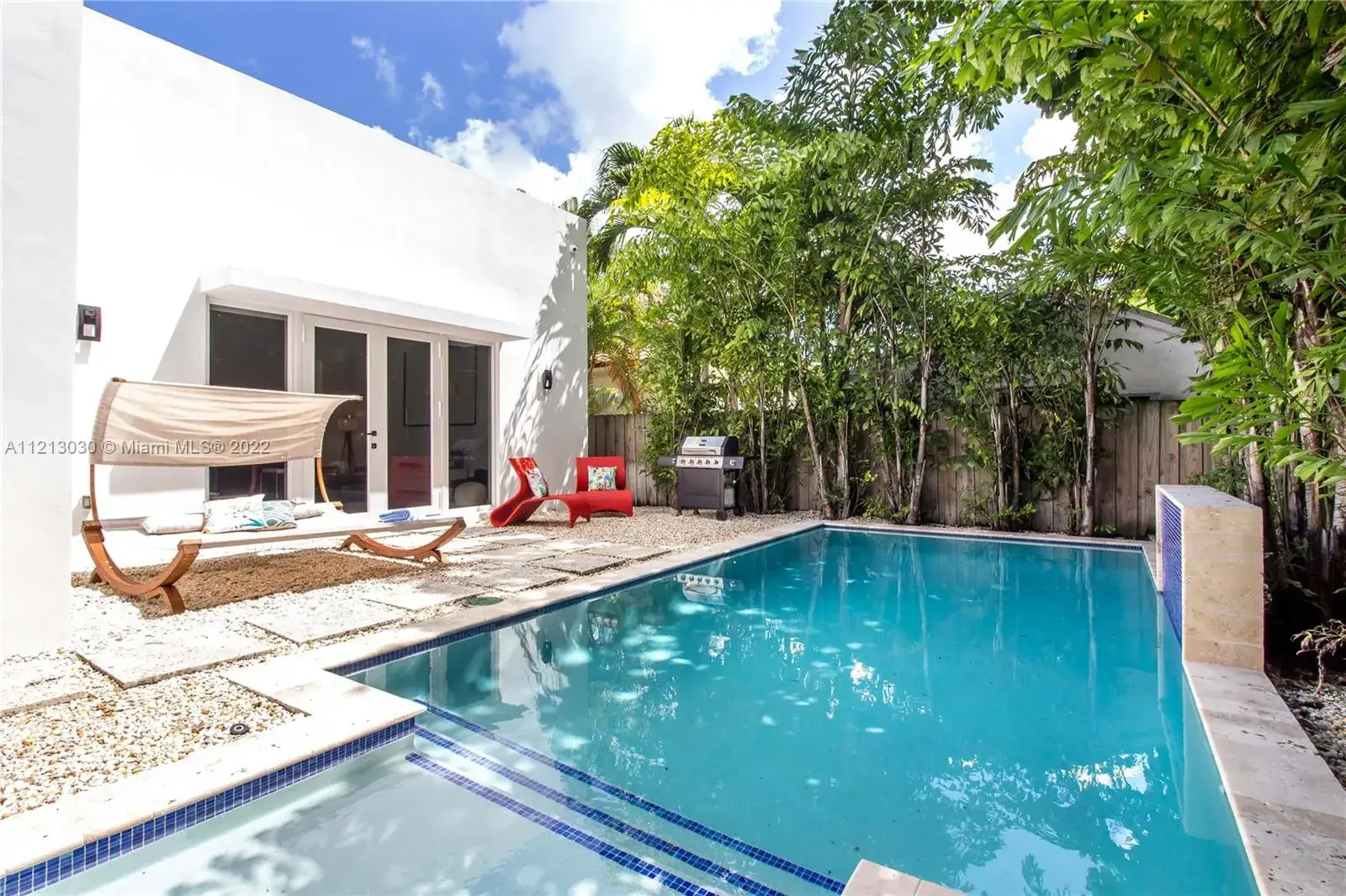 3 bedroom 2 bath Residential Lease for rent at 548 NE 70th St # 548, Miami FL 33138