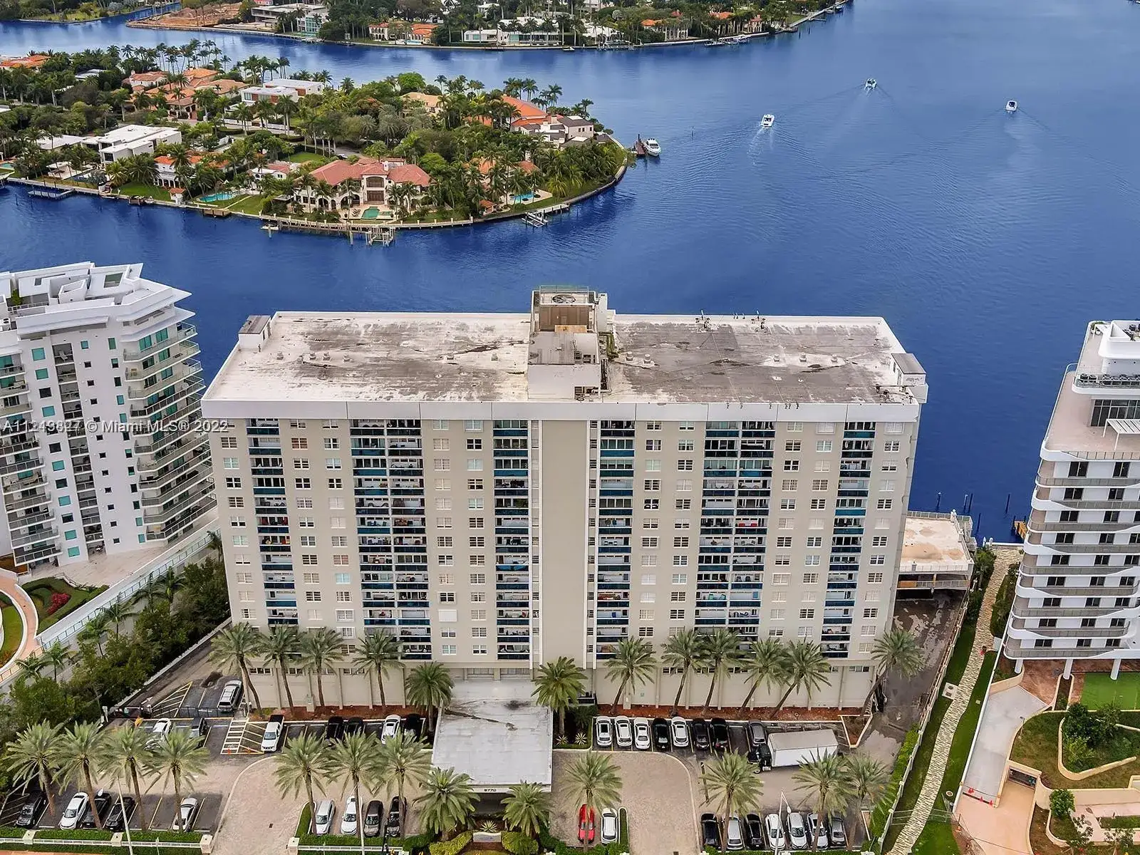1 bedroom 1 bath Residential for sale at 6770 Indian Creek Dr # R, Miami Beach FL 33141