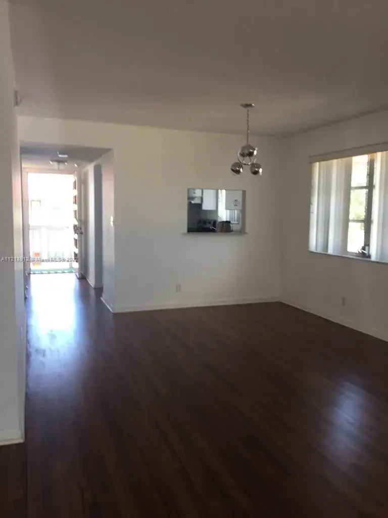 2 bedroom 2 bath Residential Lease for rent at 3531 Inverrary Dr # 401, Lauderhill FL 33319