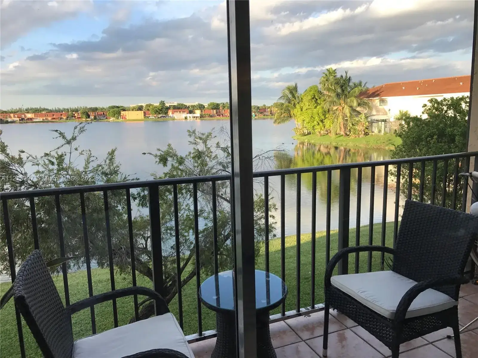2 bedroom 1 bath Residential for sale at 315 NW 109th Ave # 205, Miami FL 33172